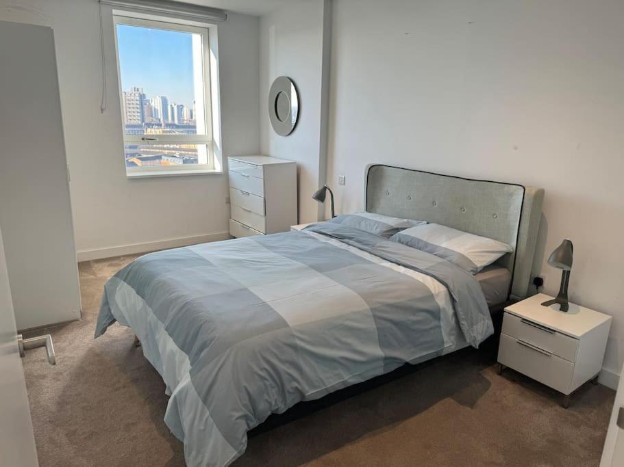 Luxury 2B2B In Central Лондон Экстерьер фото